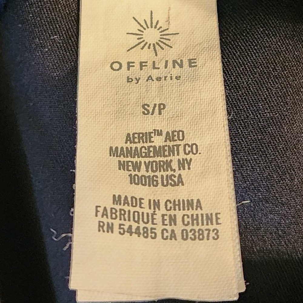 OFFLINE by Aerie Real Me 7/8 High Rise Leggings Black Small Petite S/P EUC - Picture 7 of 8